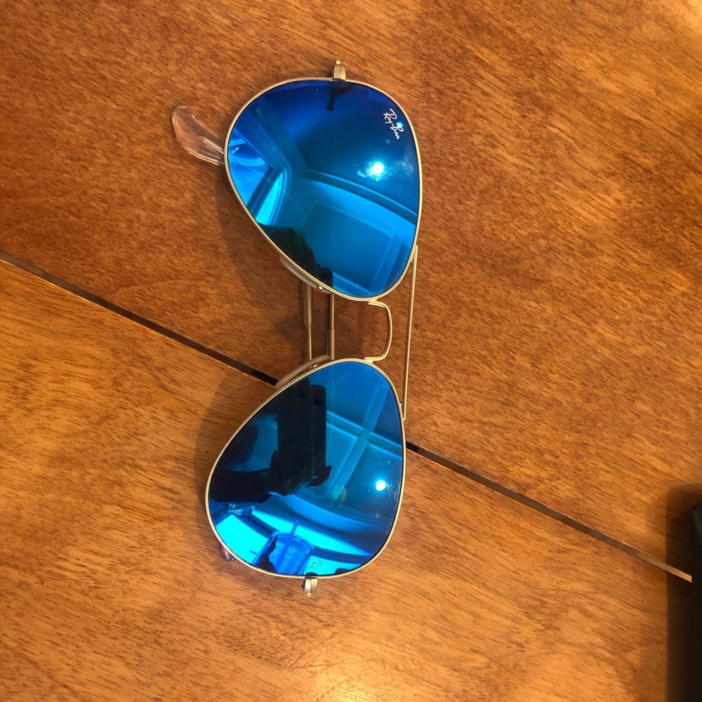 Ray Ban aviators